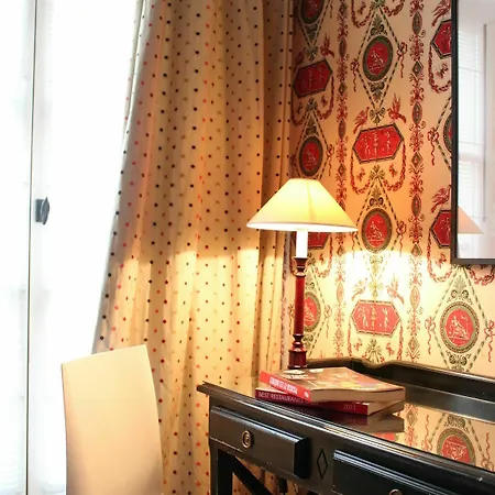 De Conde Hotel