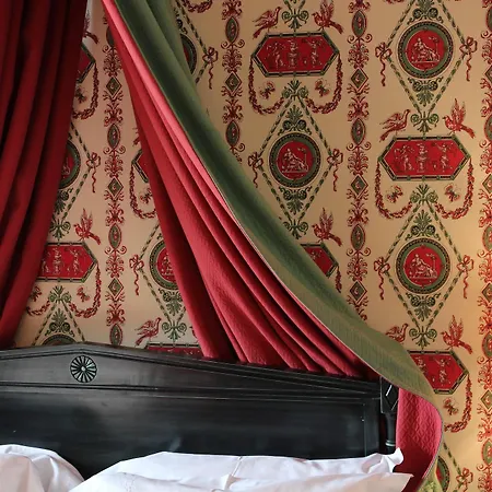 Hotel De Conde